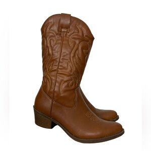 SM New York Brown Western Boots Size 7